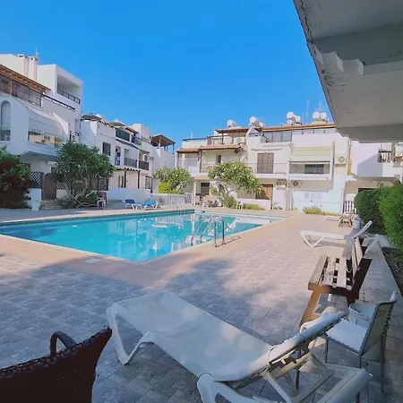 Flat Paralimni